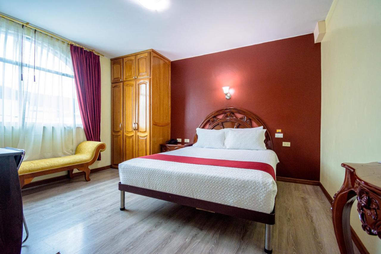 Hotel Cumbaya Sanvy Кито Экстерьер фото