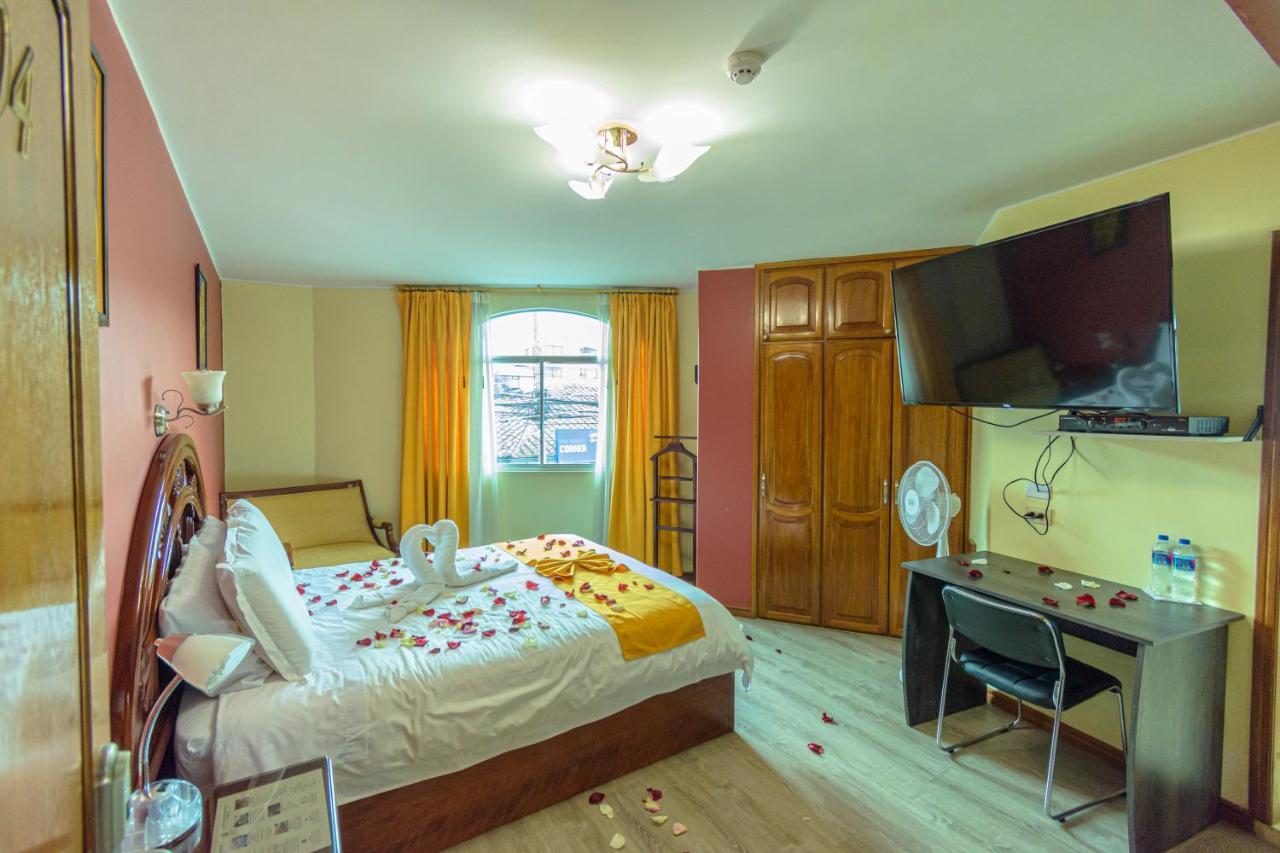 Hotel Cumbaya Sanvy Кито Экстерьер фото