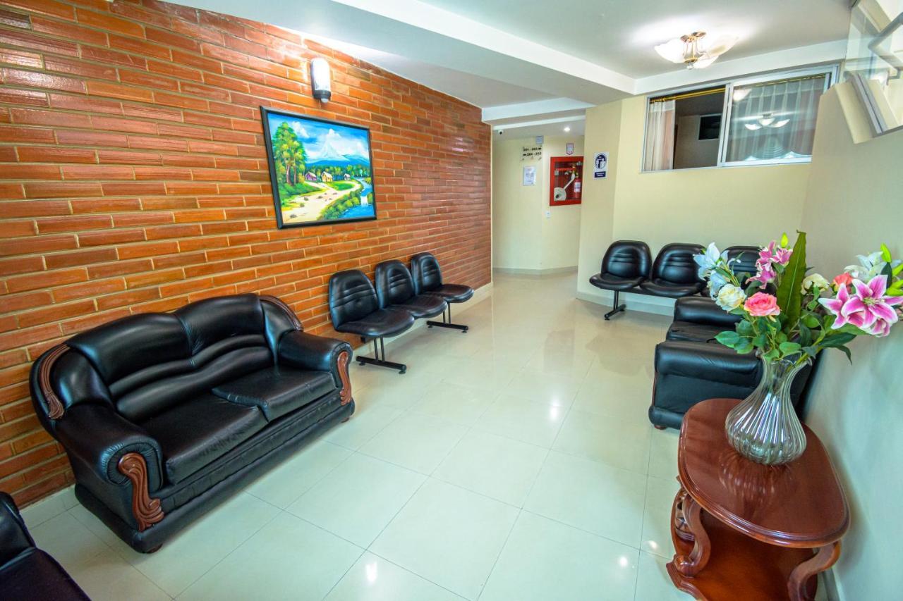 Hotel Cumbaya Sanvy Кито Экстерьер фото
