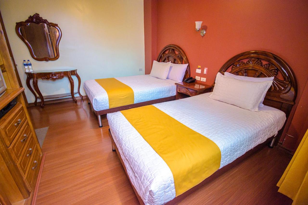 Hotel Cumbaya Sanvy Кито Экстерьер фото