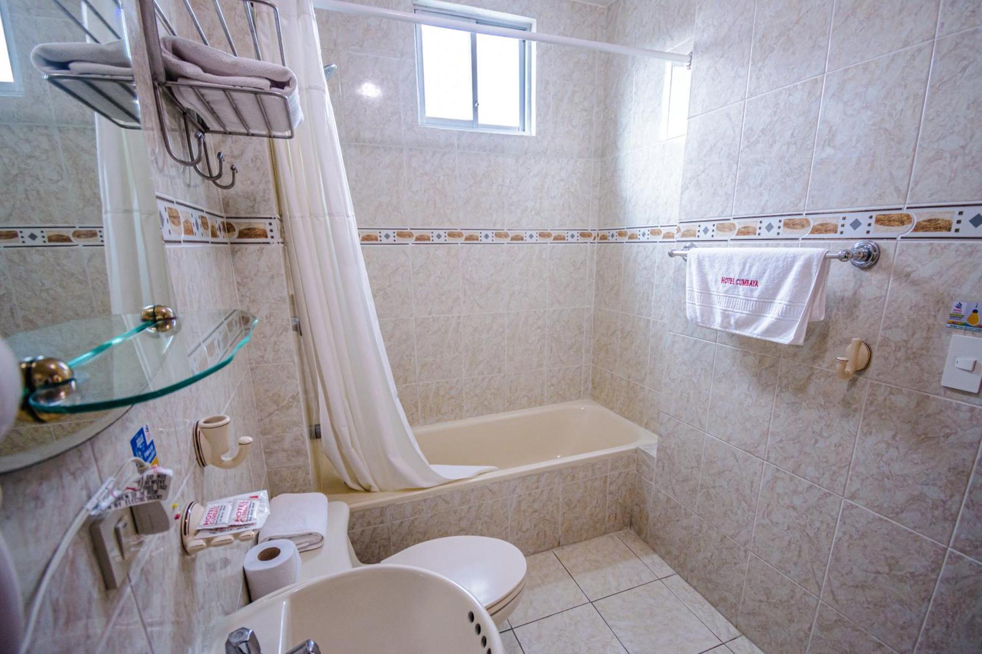 Hotel Cumbaya Sanvy Кито Номер фото